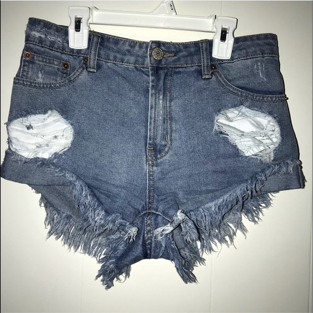 jean shorts !!!!